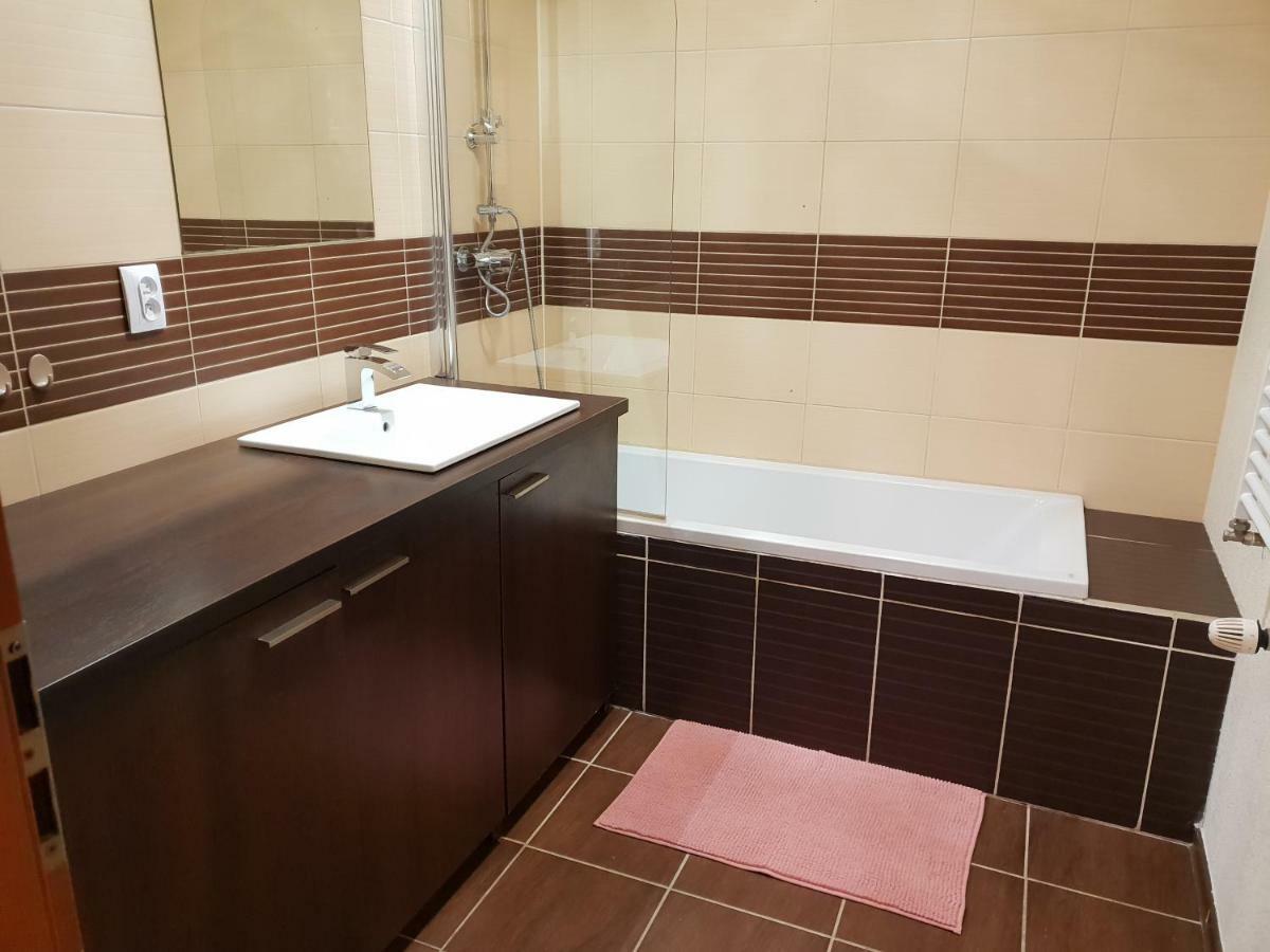 Apartament Szafir Жельона Гора Екстериор снимка
